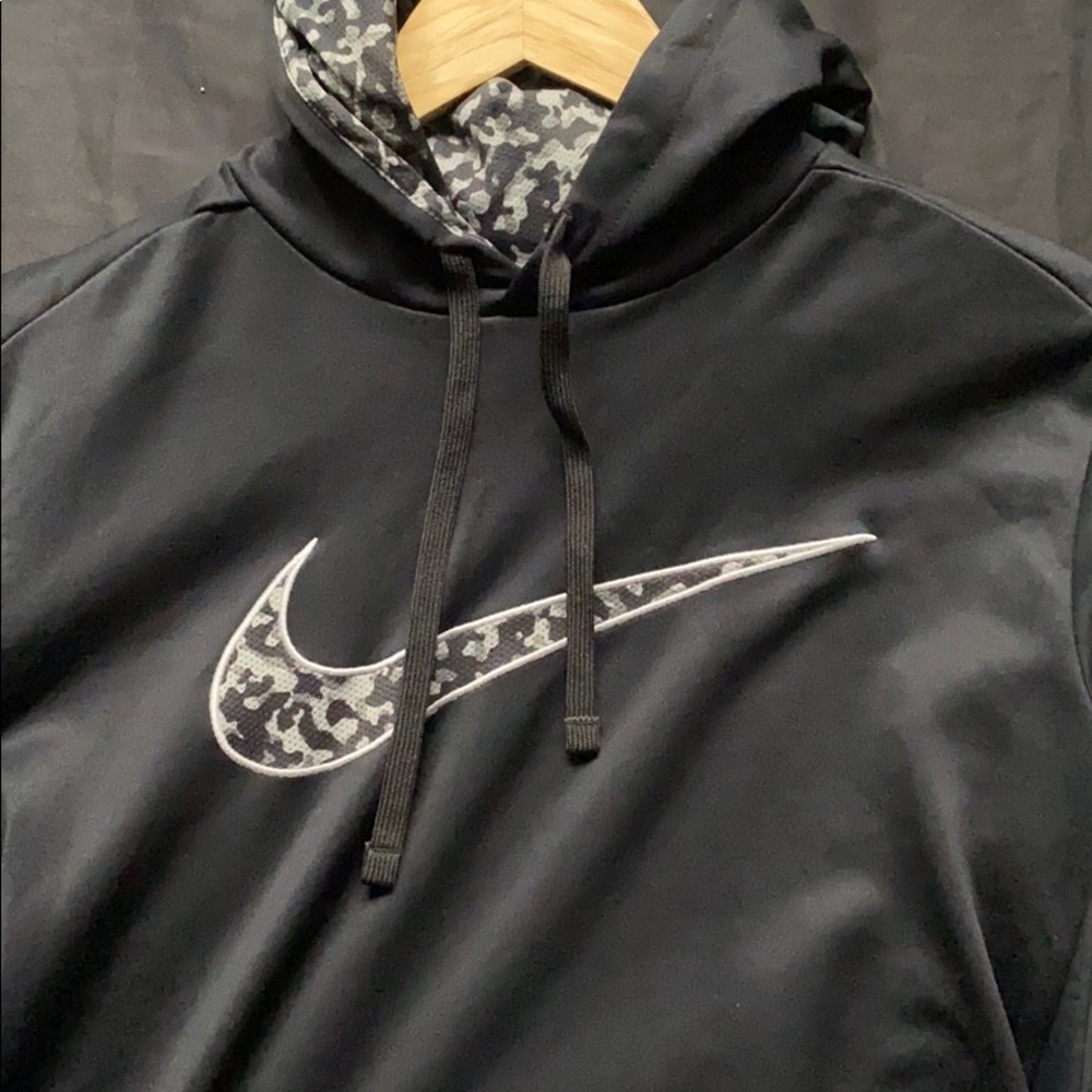 Black Nike hoodie